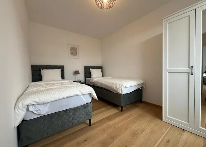 Leopoldsdorf Premium * Rustenfeld